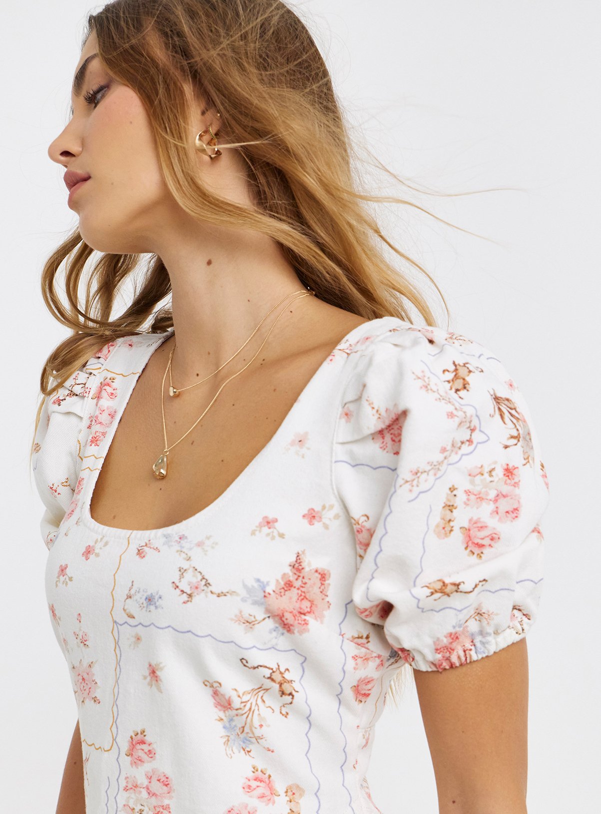SIMPLY BE Romantic Print Mini Denim Dress 32 - Image 4 thumbnail